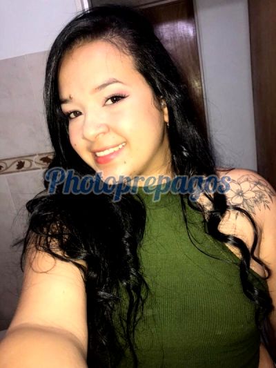 Yarelixxx, puta en Laureles (Medellín)