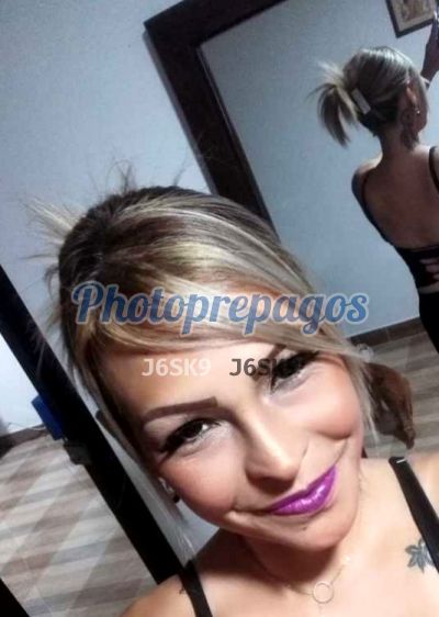 Paola, puta en Medellín