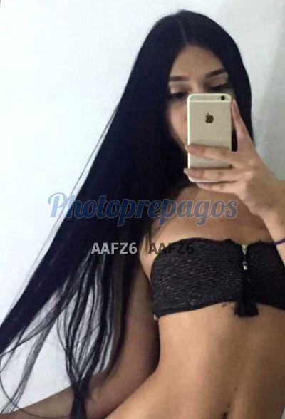 Camila, Puta en Medellín