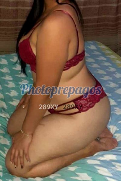 Emely 3209156379, Puta en Ibagué