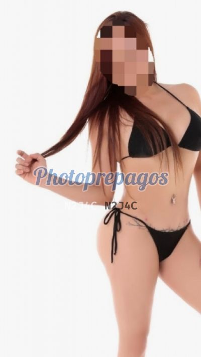 Melany, puta en Laureles (Medellín)