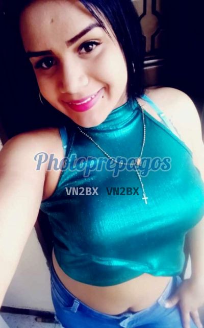 Adriana, puta en Engativá