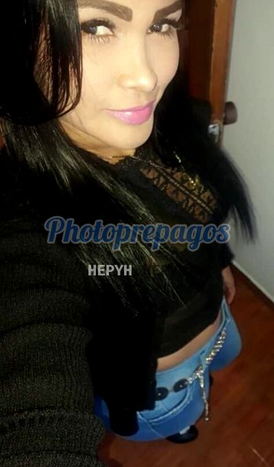 Amparo, Puta en Medellín