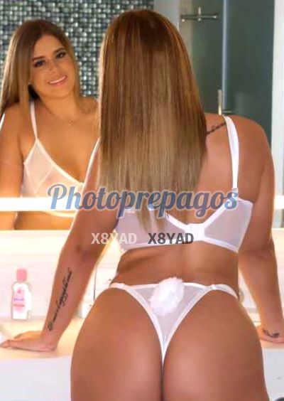 Nicol, puta en Usaquén