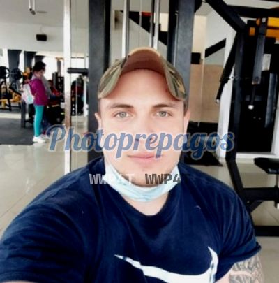 Álex, Hombre que da masajes eróticos en La Candelaria