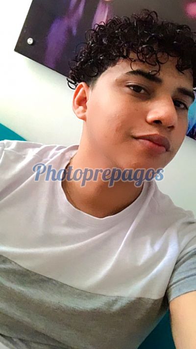 Luis Jose, Hombre que hace videollamadas y sexting