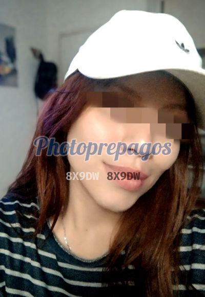 Nueva jovencita en la ciu, Mujer que hace videollamadas y sexting