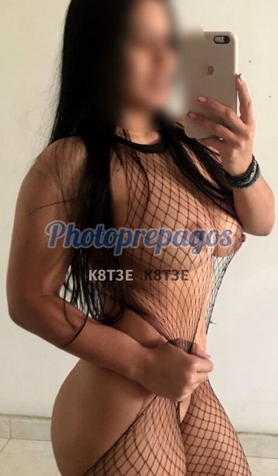 Masajista, Mujer que da masajes eróticos en El Poblado (Medellín)