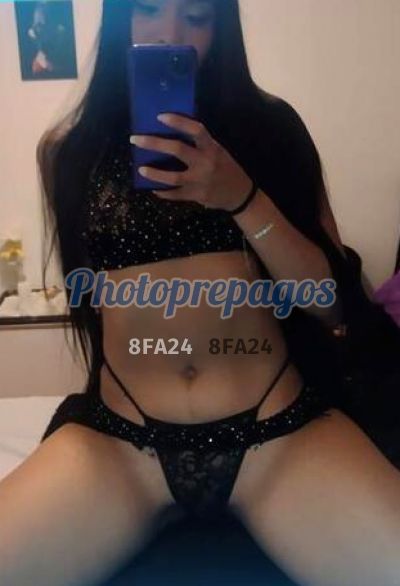 Laura Gomez, Mujer que hace videollamadas y sexting