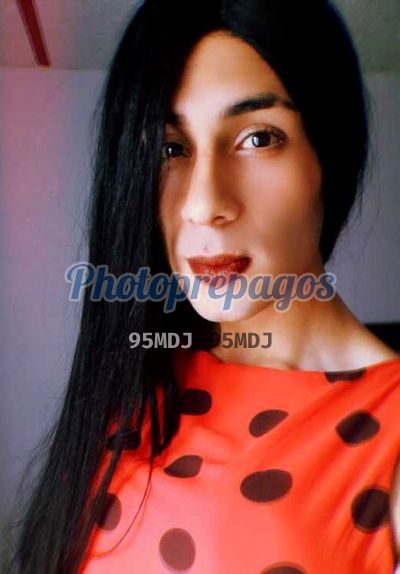 Paulina Muñoz, Travesti que da masajes eróticos en Bosa
