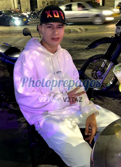 Yorman, Hombre en Medellín
