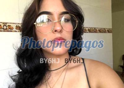 Sofía, mujer que hace videollamadas y sexting
