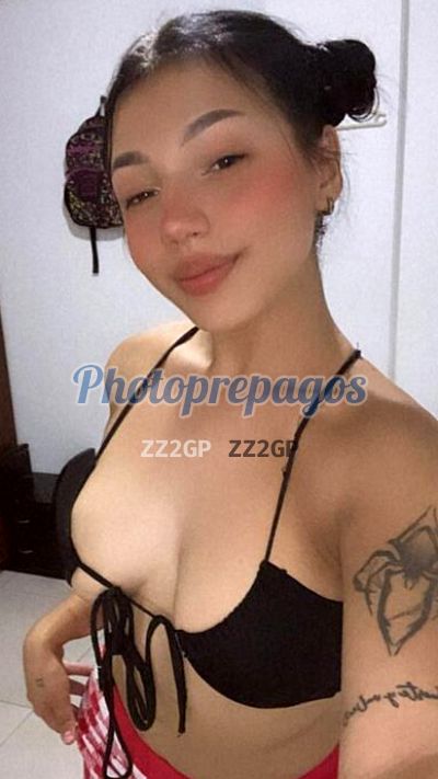 Valen, mujer que hace videollamadas y sexting