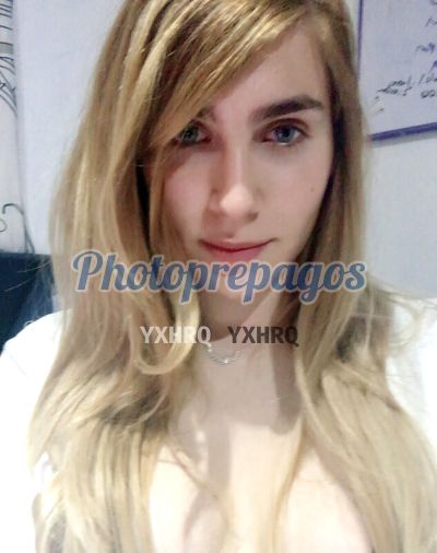 Anastasia, Travesti que da masajes eróticos en Usaquén