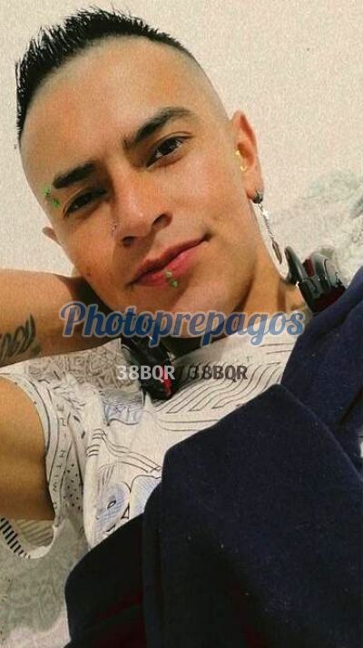 Steven Lara, Hombre en Bosa