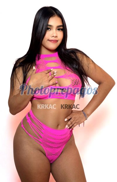 Nicolle, puta en Usaquén