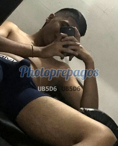 Julián Serrano, hombre que hace videollamadas y sexting