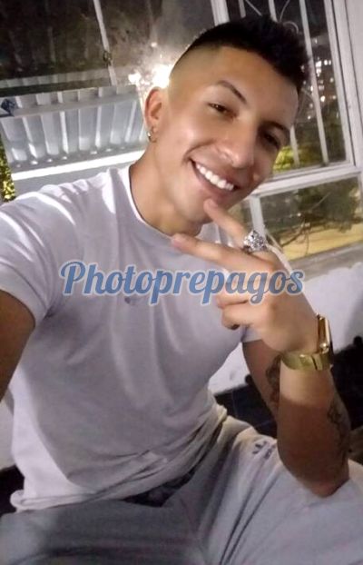 Mateo, Hombre en Rafael Uribe