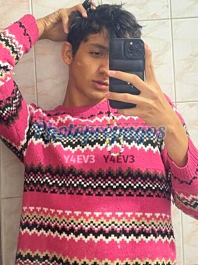 Andy Petit, hombre en Usaquén