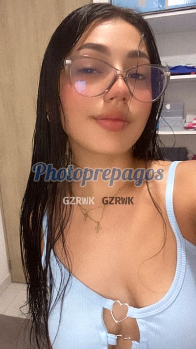 Valentina, mujer que hace videollamadas y sexting
