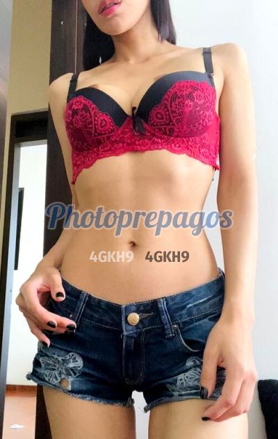 Camila 3197932884, Mujer que hace videollamadas y sexting