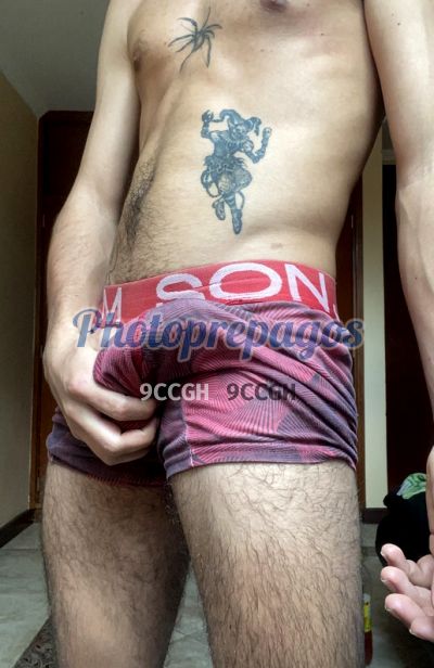 Víctor, hombre que hace videollamadas y sexting
