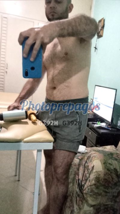 David, Hombre que da masajes eróticos en Laureles (Medellín)