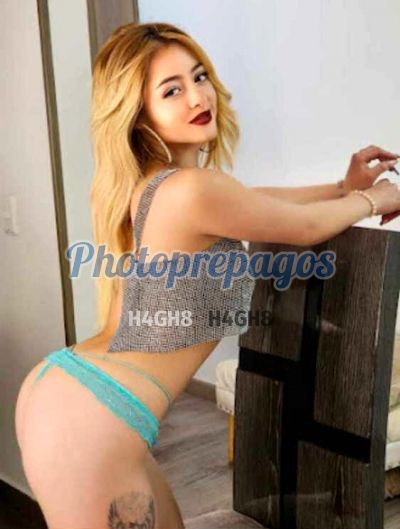 Mía, escort en Cartagena