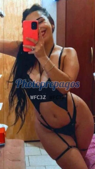 Paola, escort en Bosa
