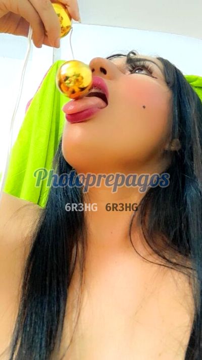 Melissa, mujer que hace videollamadas y sexting