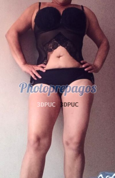 Sandra, mujer que hace videollamadas y sexting