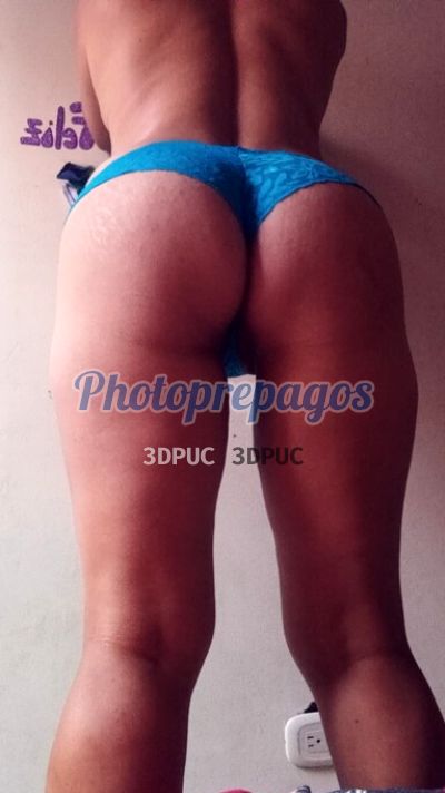 Sandra, mujer que hace videollamadas y sexting