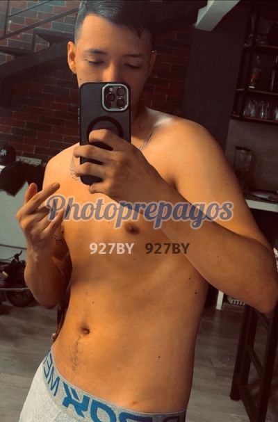 Álex, hombre en Medellín