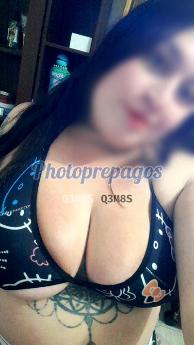 Jimena, mujer que hace videollamadas y sexting