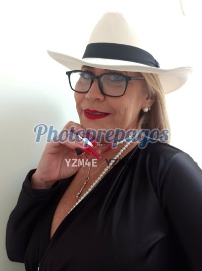 Susan, puta en Bucaramanga