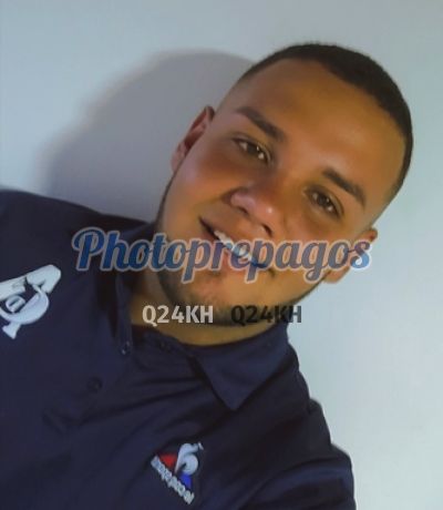 Andrés, hombre en Rafael Uribe