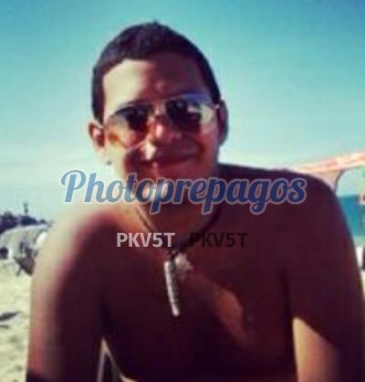 Alexander Sousa, Hombre en Usaquén