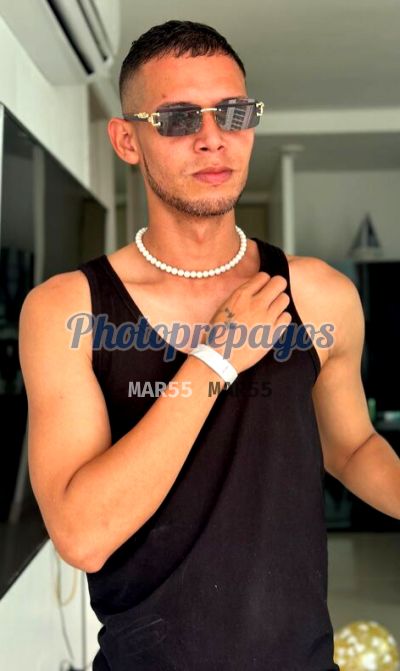 Khlovis, Hombre en Laureles (Medellín)