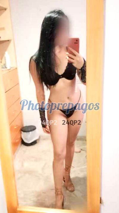 Sofía, Mujer que hace videollamadas y sexting