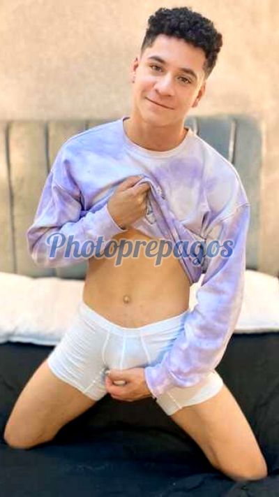 Rayni Ávila, Hombre en Medellín