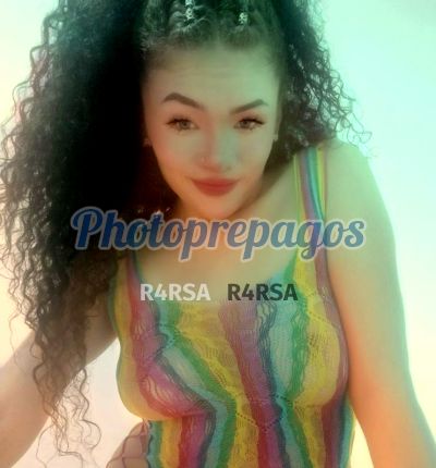 Candy hot, Mujer que hace videollamadas y sexting