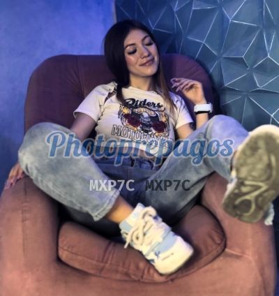 Salomé, mujer que hace videollamadas y sexting