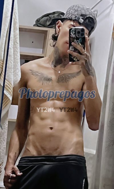 Camilo, Hombre en Medellín