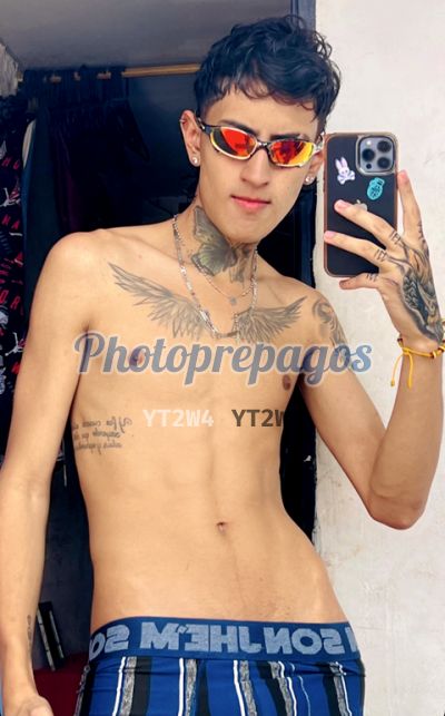 Camilo, Hombre en Medellín