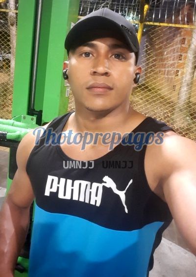 Andrés, hombre en Bucaramanga