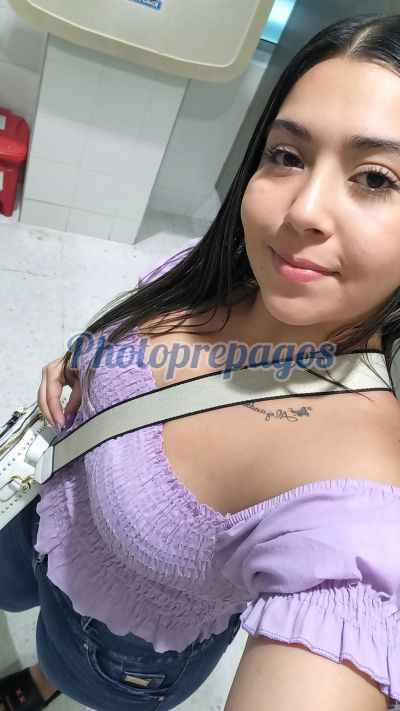 Camila 3204025885, Mujer que hace videollamadas y sexting