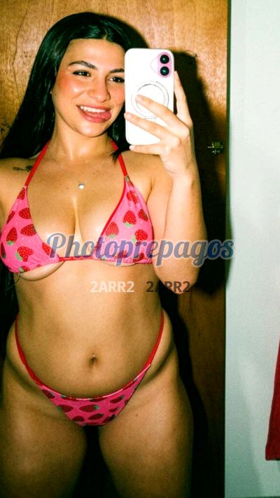 Palomita, mujer que hace videollamadas y sexting
