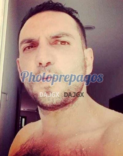 Esteban, hombre que hace videollamadas y sexting