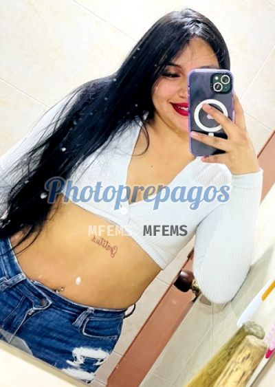 Daniiela, puta en Usaquén