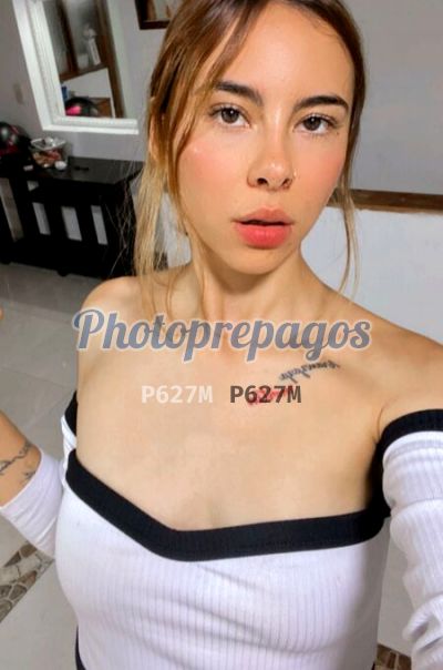 Aure, mujer que hace videollamadas y sexting